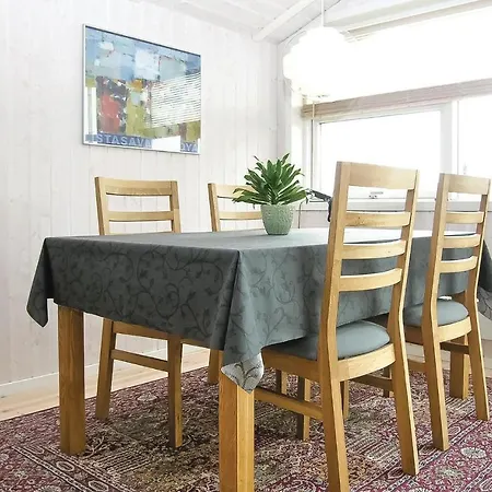 Torpet Xi Feriehus
